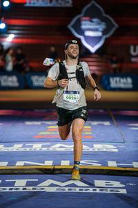 BIB: 440, 9026
                            <button type="button" onclick="openModal(22755221)" class="btn btn-primary btn-sm float-right btn-popup" data-toggle="modal" data-target=".modal-high-quality">
                        <i class="fas fa-shopping-cart"></i> Add to Cart
                    </button>
                                            <button type="button" onclick="isThisMe(22755221, true)" class="btn btn-success btn-sm float-right btn-popup btn-isme hidden" data-toggle="tooltip" data-placement="bottom" title="นี่คือรูปของคุณใช่ไหม คลิกที่นี่เพื่อเอาเข้าอัลบั้ม">
                        <i class="fas fa-plus"></i> Add to album
                    </button>
                    <button type="button" onclick="isThisMe(22755221, false)" class="btn btn-warning btn-sm float-right btn-popup btn-isnotme hidden">
                        <i class="fas fa-ban"></i> Remove from album
                    </button>